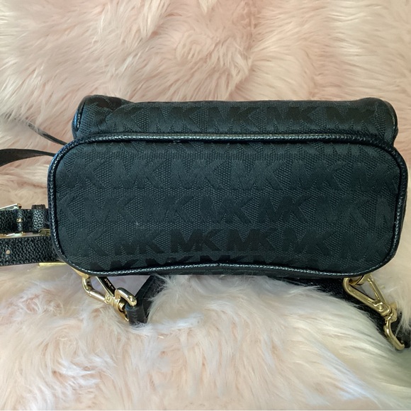Michael Kors small monogram black canvas backpack with branded removable straps - Picture 8 of 10